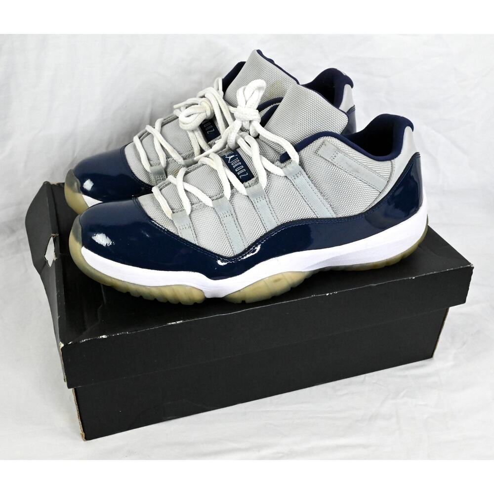 Nike Air Jordan II Retro Low Georgetown 2015 Men's 12 528895 007 w/ Box